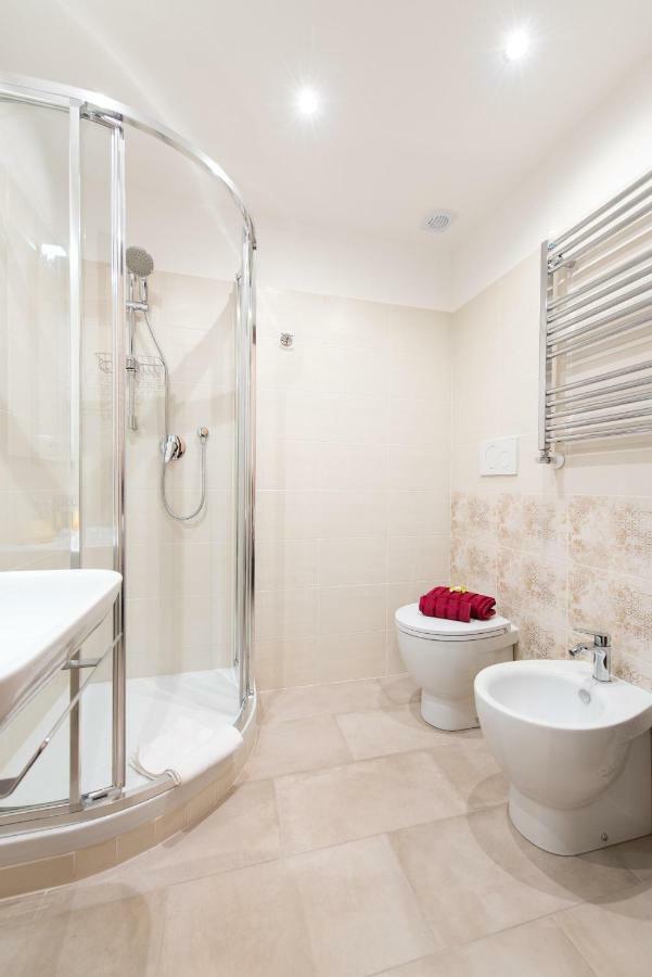 Circus Maximus N 1-At 400M Metro Apartment โรม ภายนอก รูปภาพ